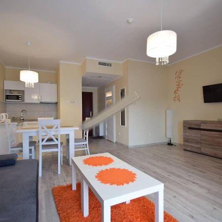 Apartament Orange Kolobrzeg Exterior photo